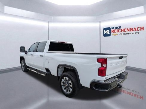 Used 2024 Chevrolet Silverado 2500 Custom w/ Custom Value Package AWD/4WD image 6