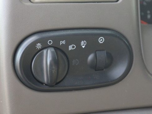 Used 2002 Ford Excursion Limited image 16