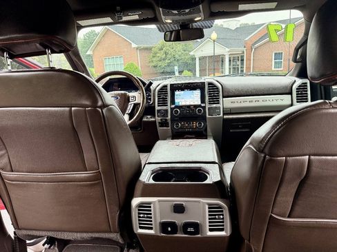 Used 2017 Ford F250 King Ranch w/ King Ranch Ultimate Package AWD/4WD image 24