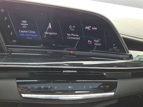 Used 2023 Cadillac Escalade Sport w/ Touring Package AWD/4WD image 34