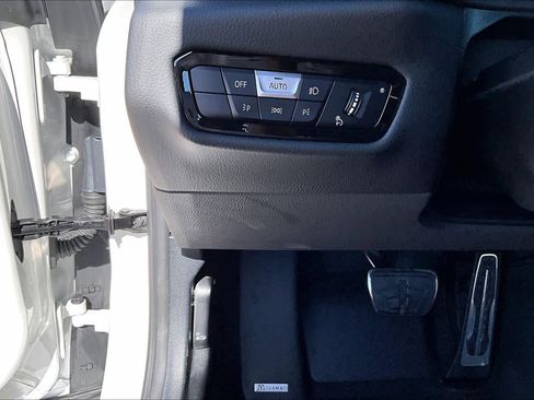 Used 2026 Toyota Supra Premium image 31