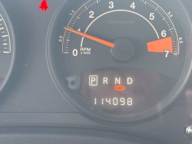 Used 2014 Jeep Patriot Latitude AWD/4WD image 19