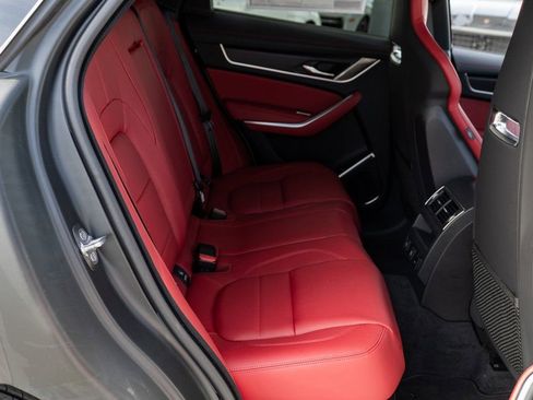 Used 2025 Jaguar F-PACE R-Dynamic S AWD/4WD image 22