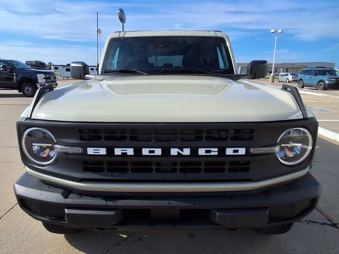 Used 2025 Ford Bronco Big Bend AWD/4WD image 3