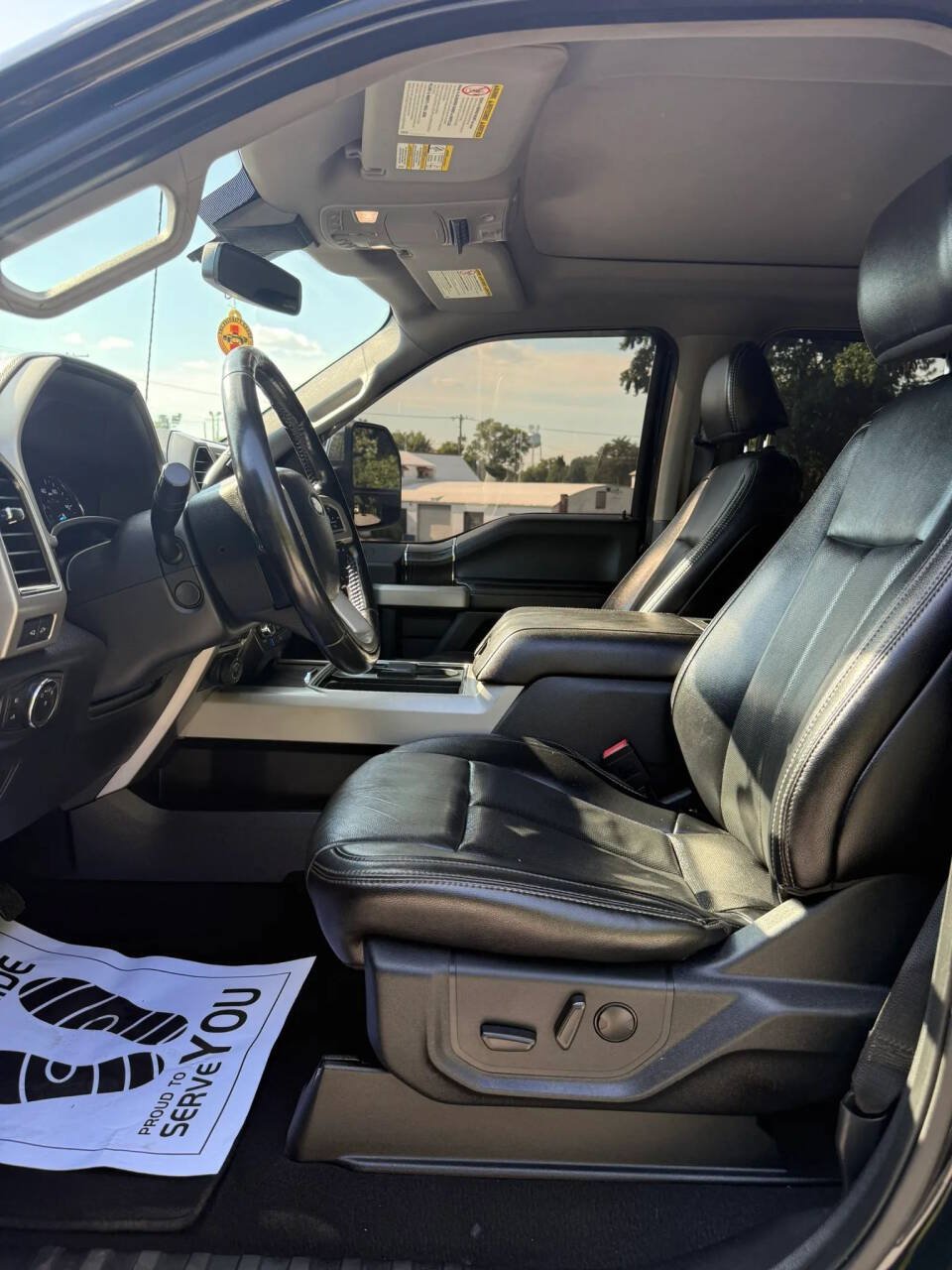 Used 2021 Ford F250 Lariat w/ Lariat Ultimate Package AWD/4WD image 12