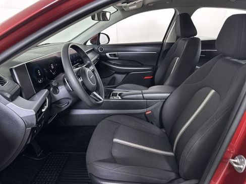 Used 2025 Hyundai Sonata SEL FWD image 20