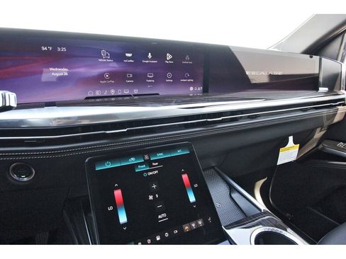 New 2026 Cadillac Escalade 2WD image 17
