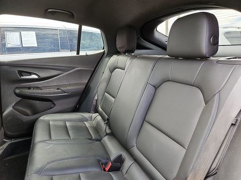 Used 2024 Buick Envista Sport Touring FWD image 6