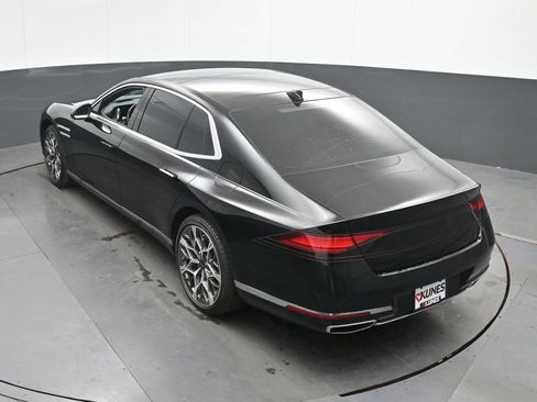 Used 2023 Genesis G90 3.5T AWD/4WD image 41