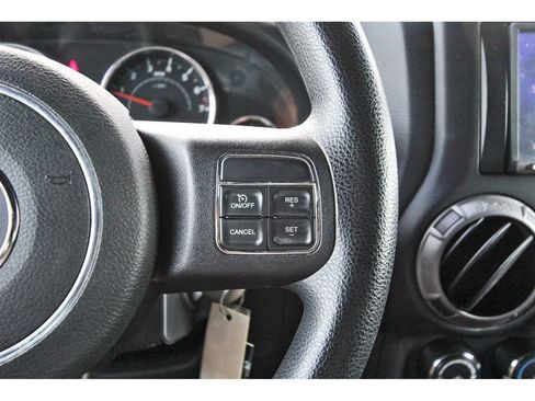 Used 2015 Jeep Wrangler Sport AWD/4WD image 16