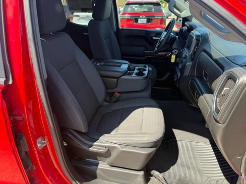 Used 2020 Chevrolet Silverado 1500 LT AWD/4WD image 29