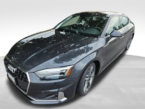 Used 2022 Audi A5 2.0T Premium image 1