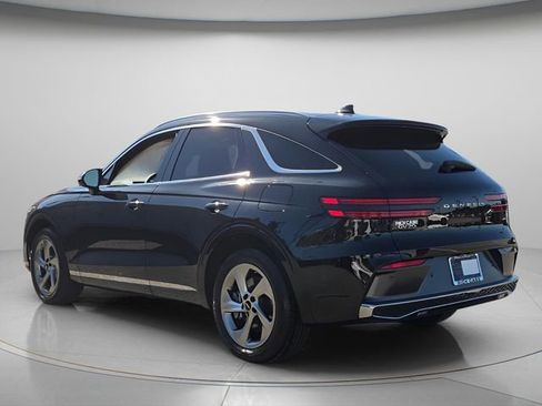 Used 2026 Genesis GV70 2.5T AWD/4WD image 6