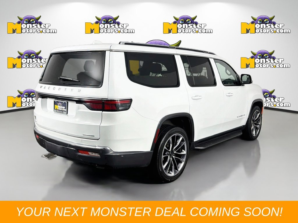 Used 2022 Jeep Wagoneer Series II w/ Premium Group I AWD/4WD image 5