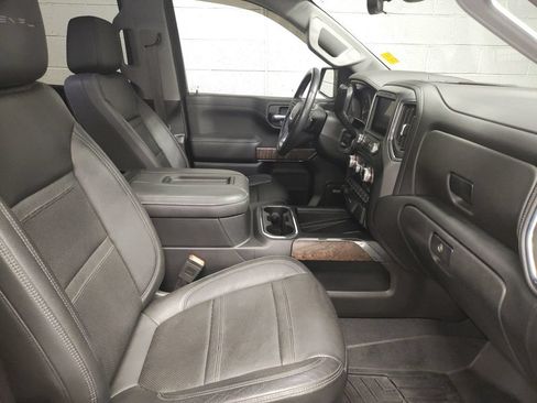 Used 2020 GMC Sierra 1500 Denali w/ Denali Ultimate Package AWD/4WD image 7