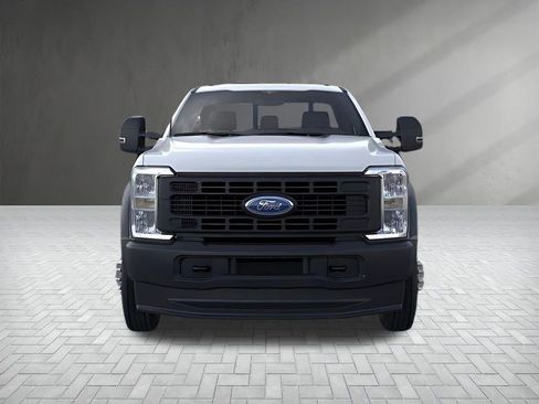 New 2026 Ford F550 4x4 Regular Cab Super Duty w/ Snow Plow Prep Package image 7