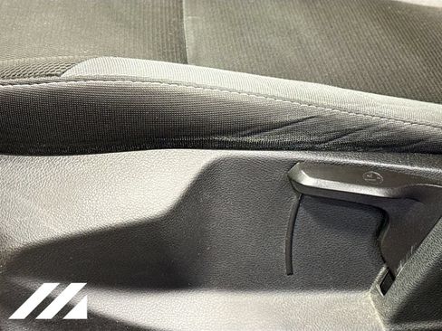 Used 2014 Ford Focus SE FWD image 19