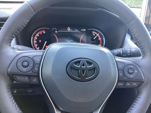 Certified 2025 Toyota RAV4 XLE w/ Convenience Package AWD/4WD image 19