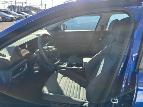Certified 2025 Kia K4 EX FWD image 15
