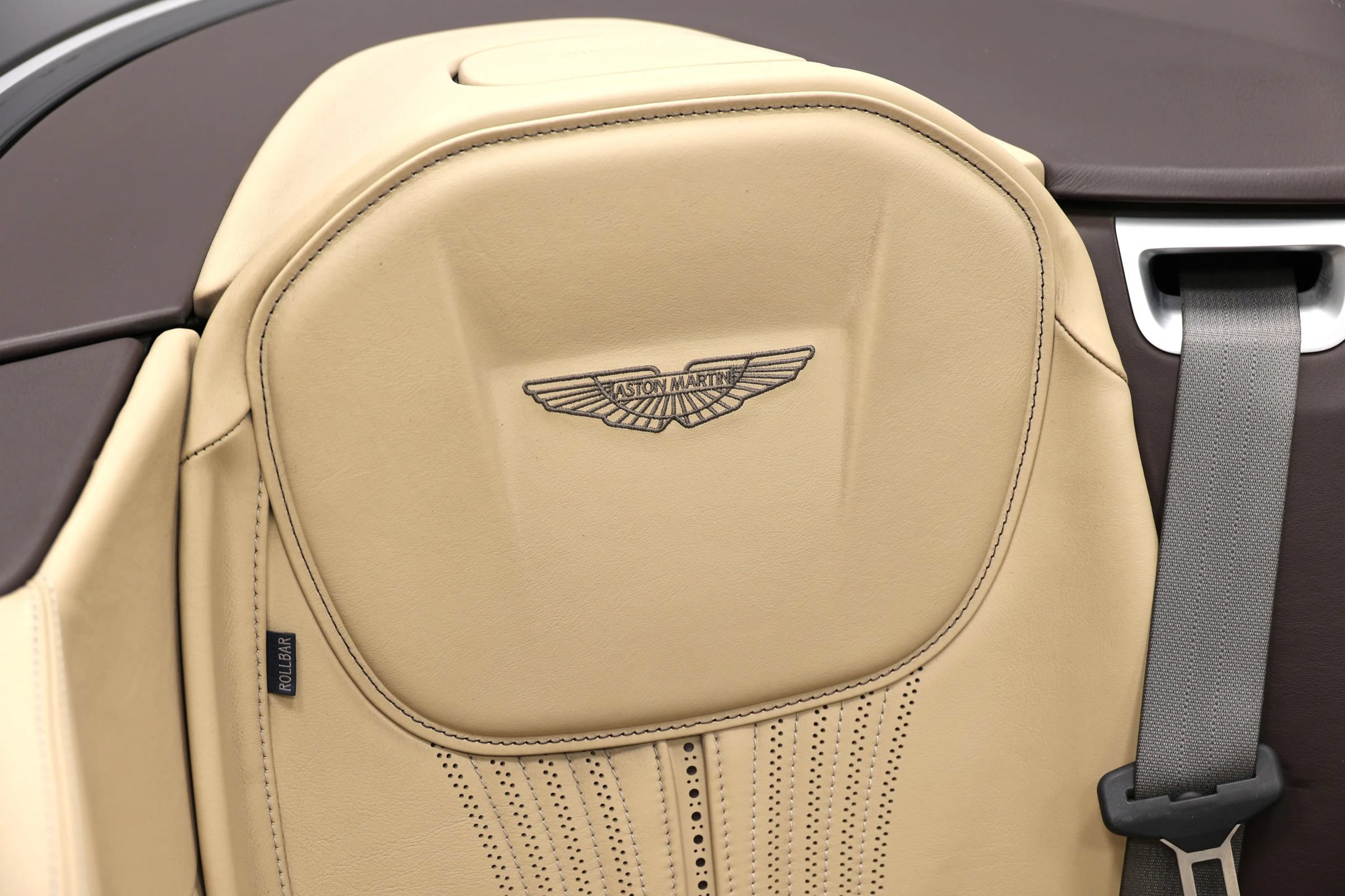 Used 2019 Aston Martin DB11 Volante RWD image 83