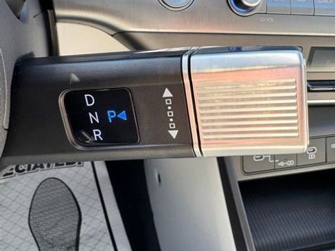 Used 2024 Hyundai Kona SEL image 28