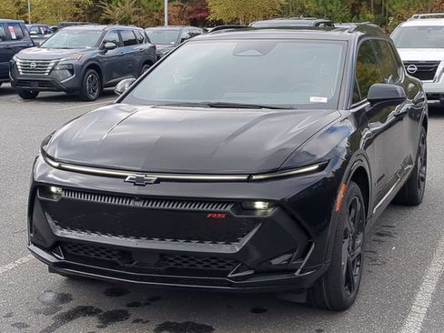 New 2026 Chevrolet Equinox EV RS image 11