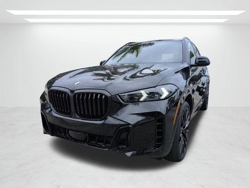 New 2026 BMW X5 xDrive40i w/ M Sport Package AWD/4WD image 8