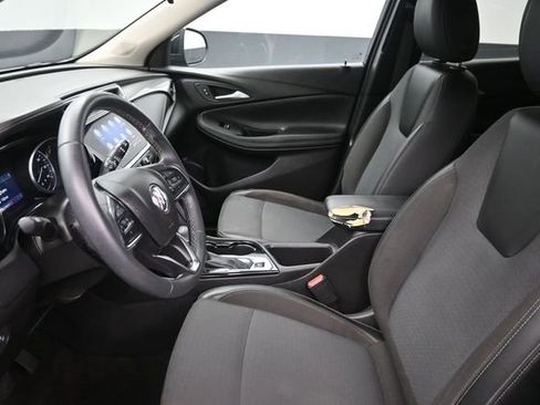 Used 2022 Buick Encore GX Select FWD image 16