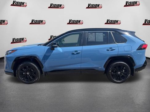 Used 2025 Toyota RAV4 XSE w/ Advanced Technology Package AWD/4WD image 10