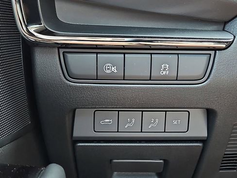 New 2025 MAZDA MAZDA3 s image 25