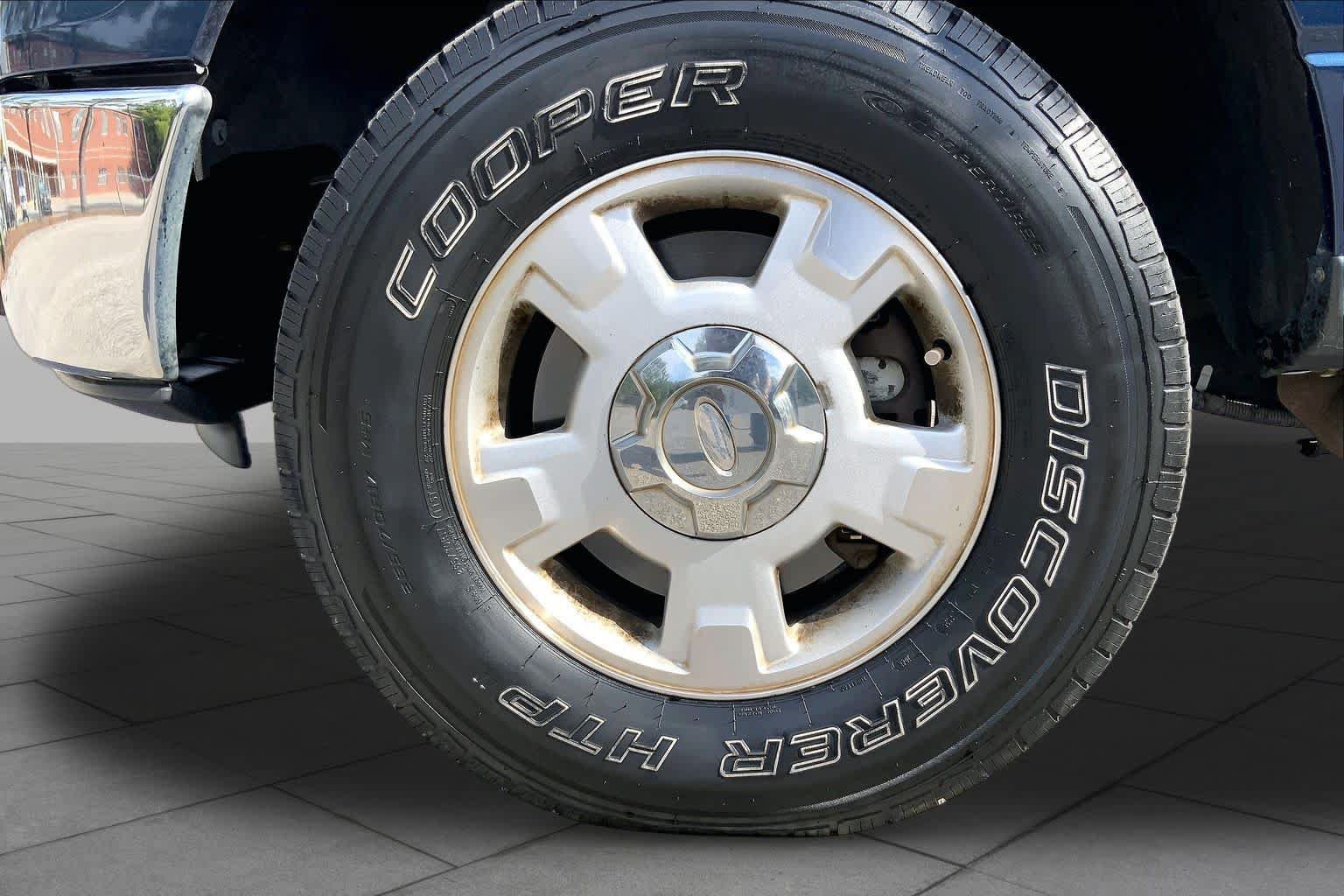 Used 2013 Ford F150 XLT AWD/4WD image 11