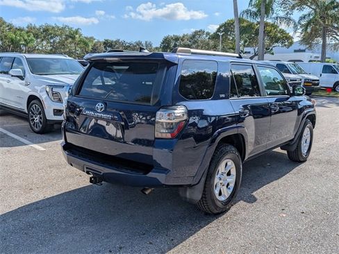 Used 2020 Toyota 4Runner SR5 Premium image 12