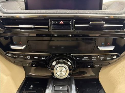 Certified 2023 Acura MDX SH-AWD image 40