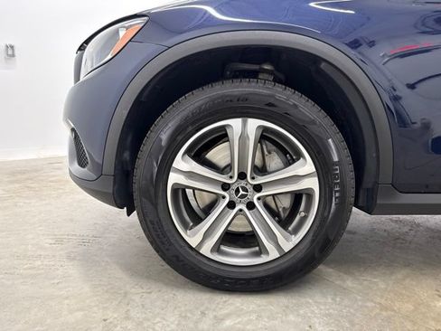 Used 2019 Mercedes-Benz GLC 300 4MATIC image 9