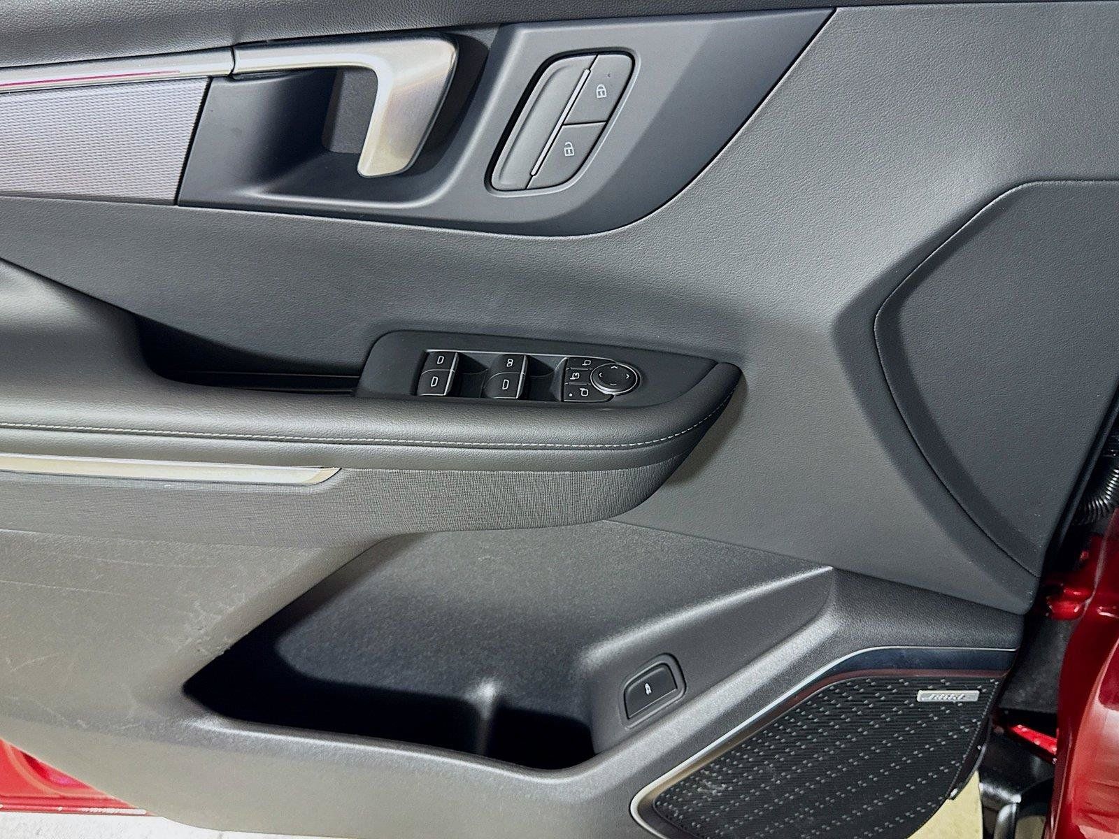 Certified 2026 Buick Enclave Sport Touring FWD image 16