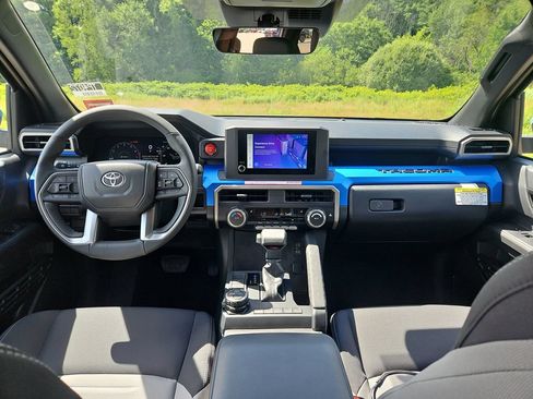 New 2026 Toyota Tacoma 4x4 Double Cab image 4