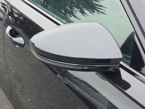 New 2026 Audi A8 L 3.0T AWD/4WD image 17