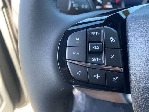 New 2026 Ford Explorer Platinum RWD image 31