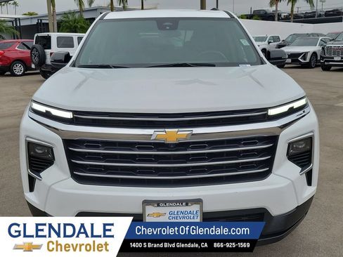 Certified 2024 Chevrolet Traverse LT AWD/4WD image 16