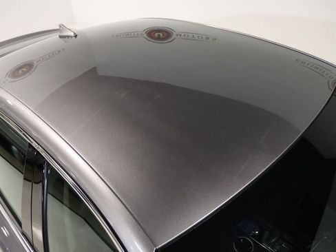 Used 2023 Genesis G70 2.0T AWD/4WD image 9