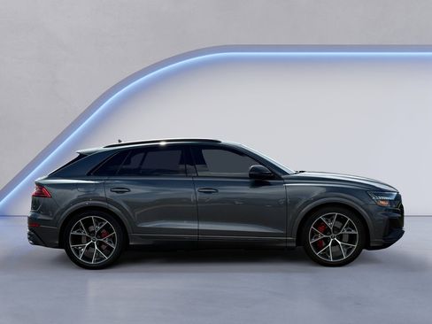 Used 2022 Audi SQ8 Prestige w/ Prestige Package AWD/4WD image 3
