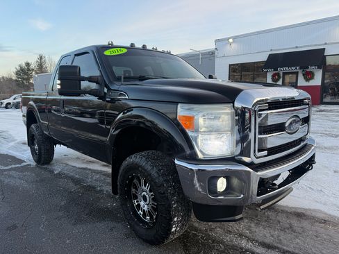 Used 2016 Ford F250 XLT w/ XLT Value Package image 19