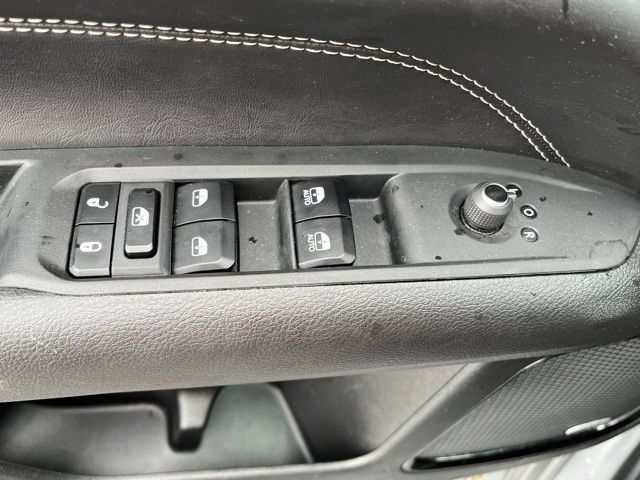 Used 2023 Jeep Compass High Altitude w/ Driver Assist Group I AWD/4WD image 23