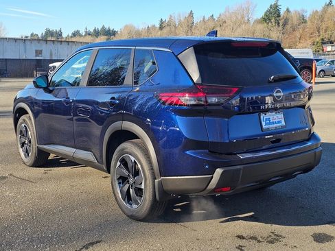 New 2026 Nissan Rogue SV image 7