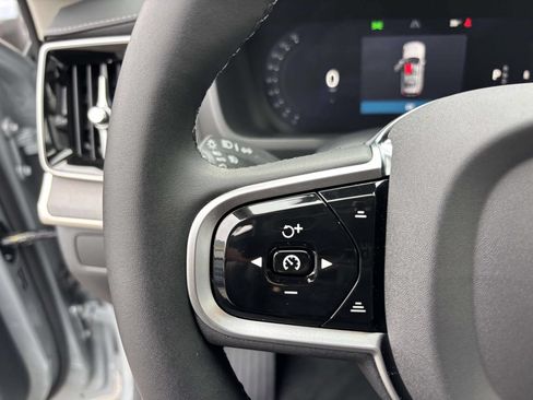 Used 2026 Volvo XC90 B6 Ultra w/ Protection Package AWD/4WD image 18