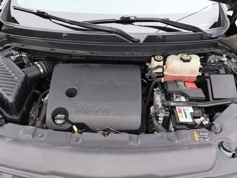 Used 2019 Buick Enclave Preferred w/ LPO, Cargo Package FWD image 15