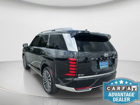 Used 2026 Hyundai Palisade Calligraphy image 3