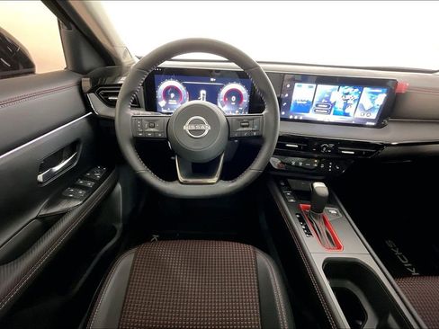 New 2026 Nissan Kicks SR w/ SR Premium Package image 28