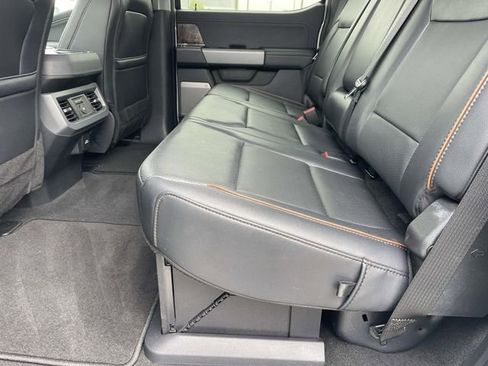 New 2025 Ford F250 Lariat image 9