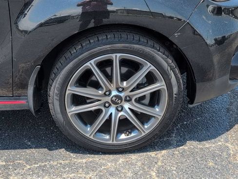 Used 2018 Kia Soul ! FWD image 10
